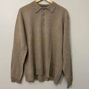 GAP Quarter Button Up